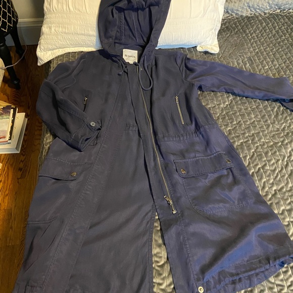 Navy spring hooded jacket - Picture 1 of 3